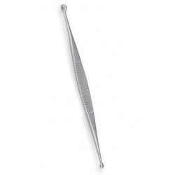 Manicurs & Perdicure Implements