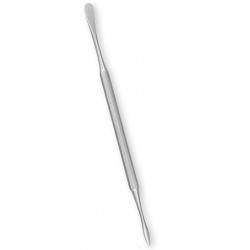 Manicurs & Perdicure Implements